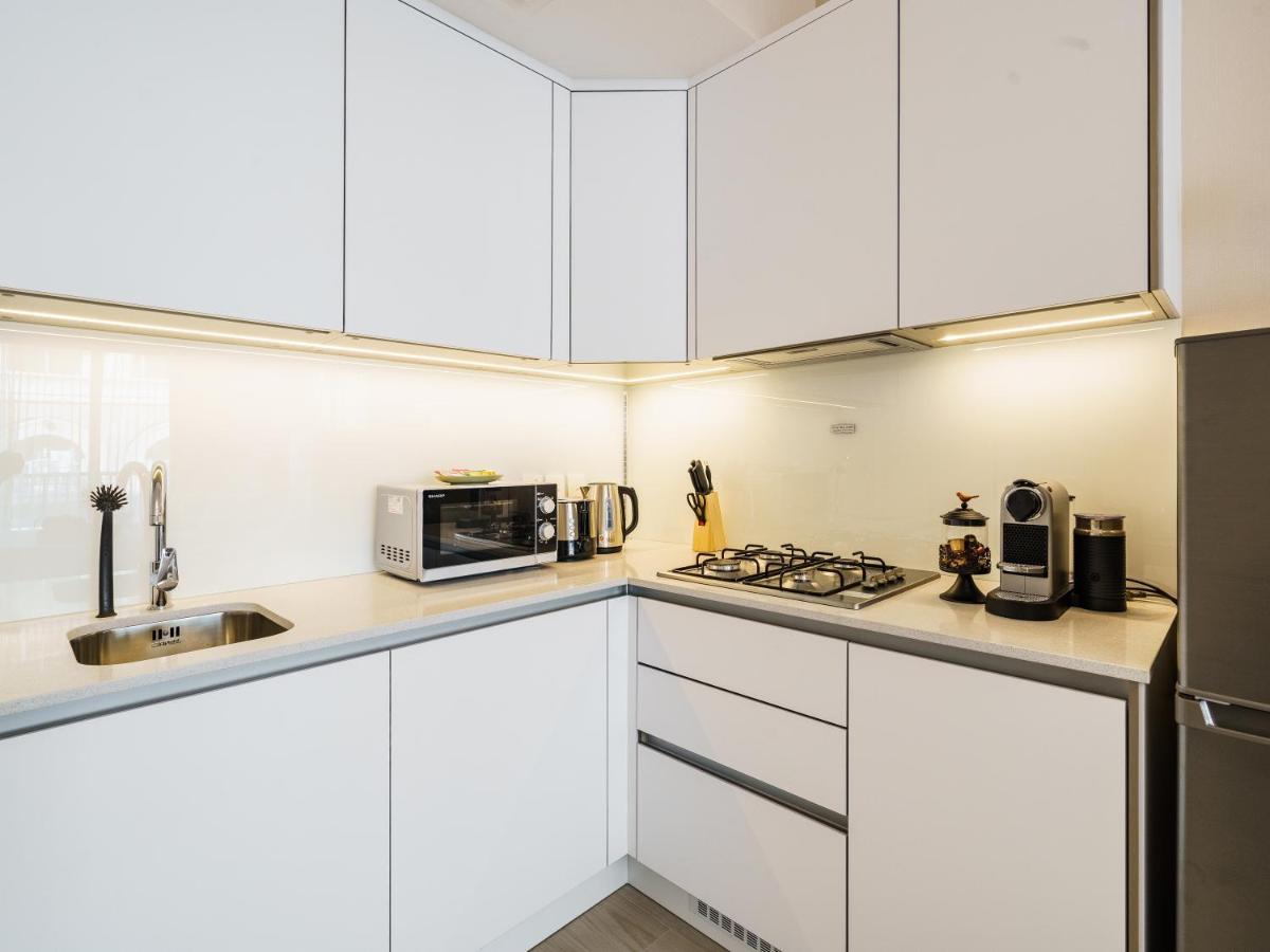 Elegant And Comfy - Jvc Apartment *